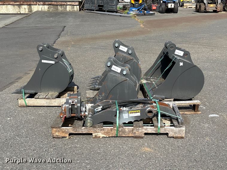 image for item ET0612 Excavator attachments
