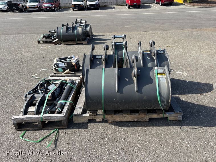 image for item ET0613 Excavator attachment
