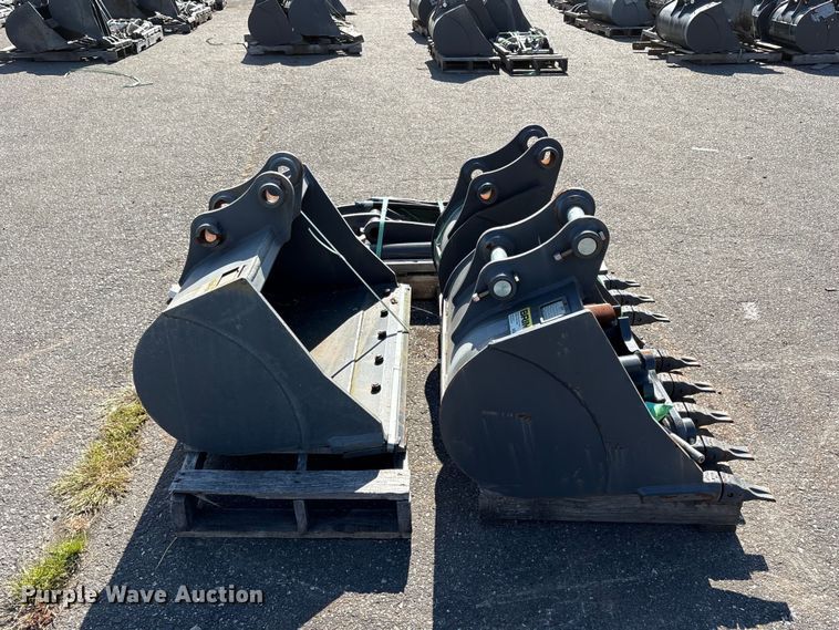 image for item ET0615 Excavator attachments
