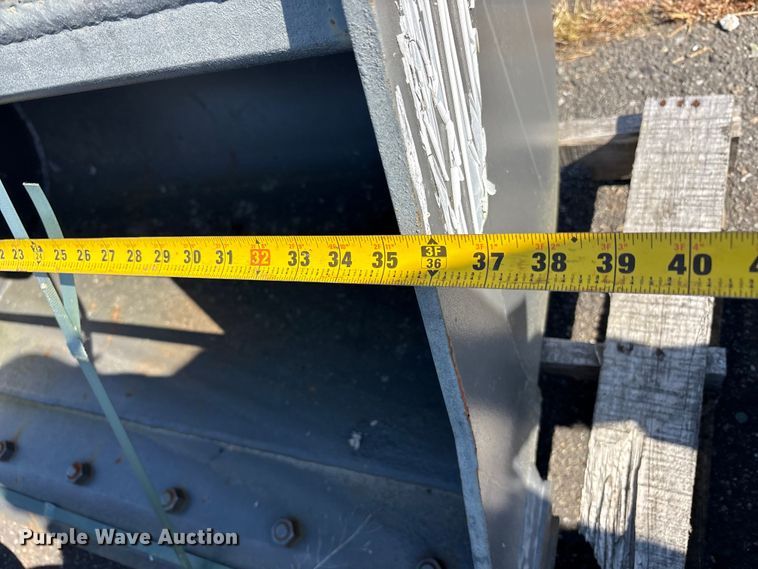 image for item ET0615 Excavator attachments