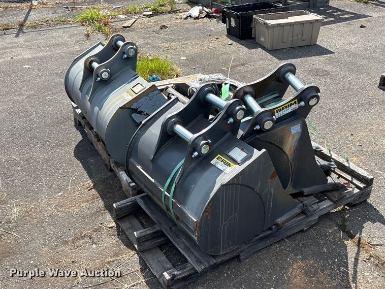 image for item ET0618 Excavator attachments