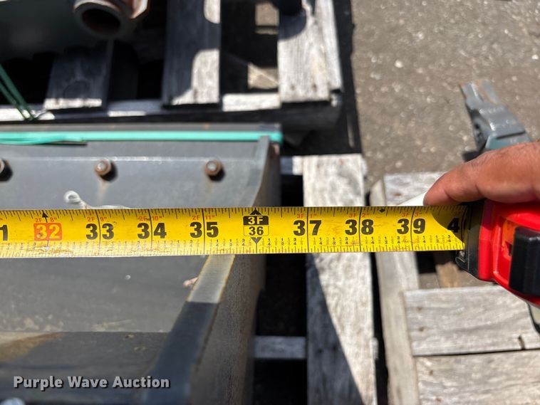 image for item ET0633 Excavator attachments