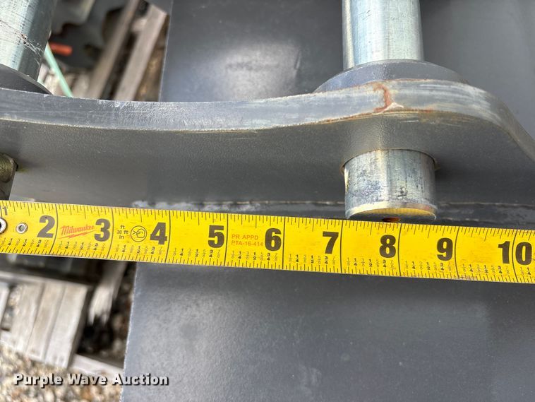 image for item ET0663 Excavator attachments