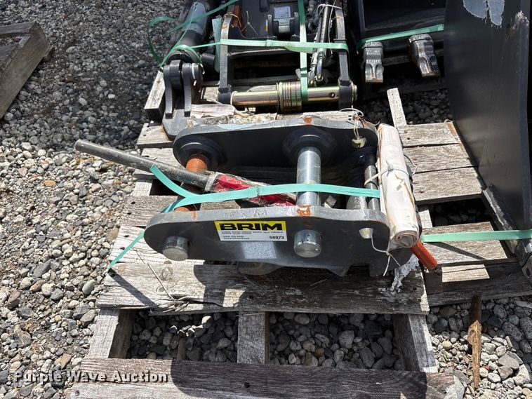 image for item ET0667 Excavator attachments