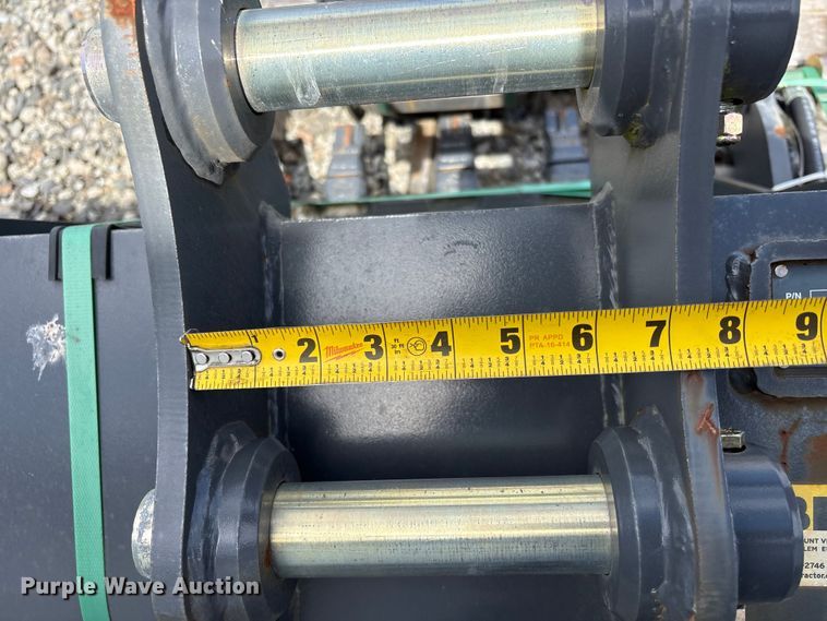 image for item ET0667 Excavator attachments