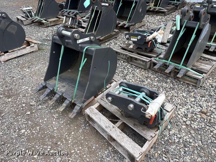 image for item ET0672 Excavator attachment