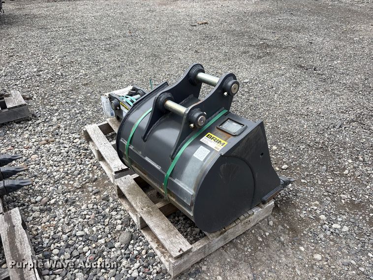 image for item ET0672 Excavator attachment
