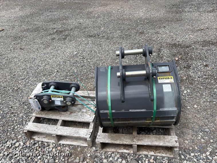 image for item ET0672 Excavator attachment