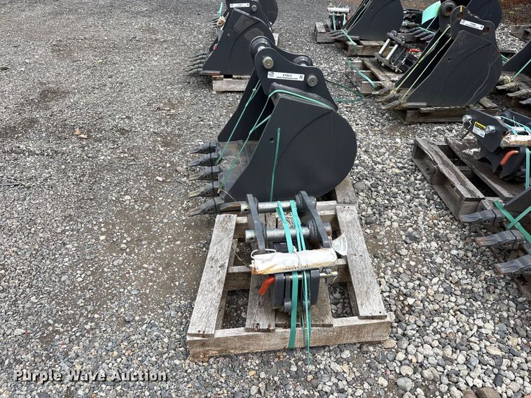 image for item ET0672 Excavator attachment