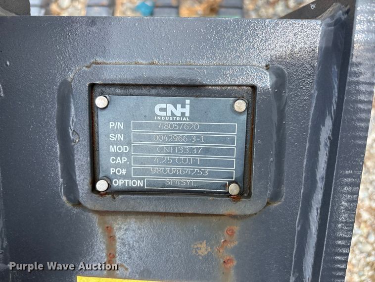 image for item ET0673 Excavator attachments