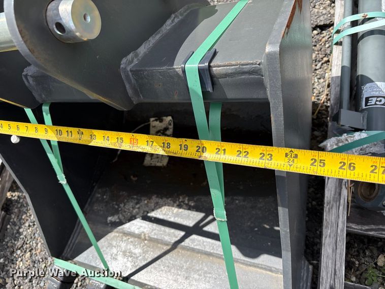 image for item ET0678 Excavator attachments