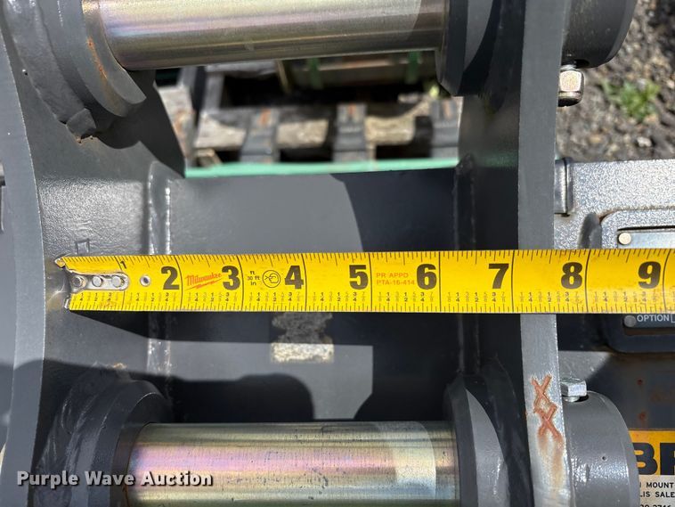 image for item ET0678 Excavator attachments