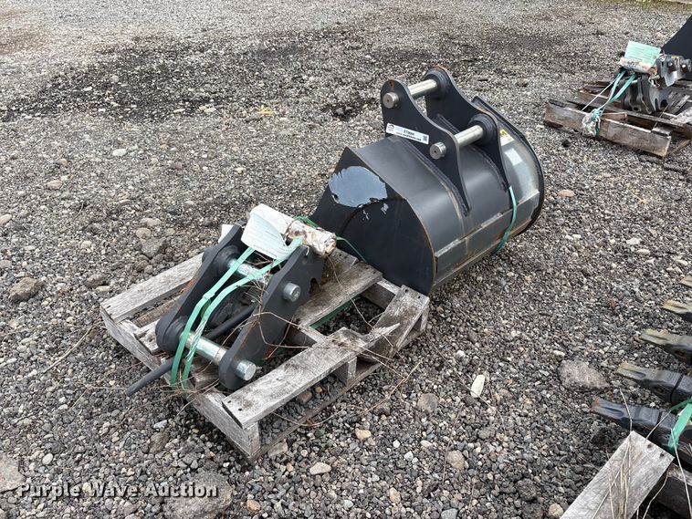 image for item ET0684 Excavator attachments