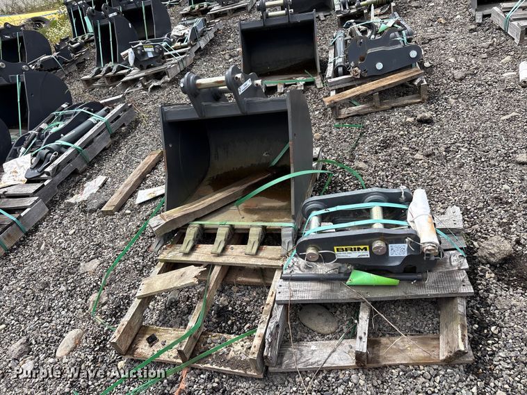 image for item ET0686 Excavator attachment