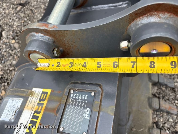 image for item ET0688 Excavator attachments