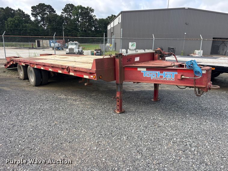 image for item ET2221 2013 Top Hat Industries OTWP25X8.5-25.9A-F equipment trailer