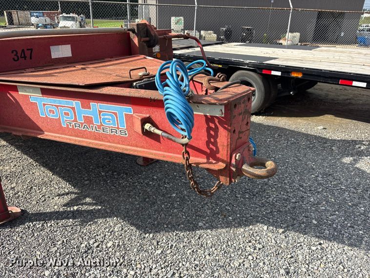image for item ET2221 2013 Top Hat Industries OTWP25X8.5-25.9A-F equipment trailer