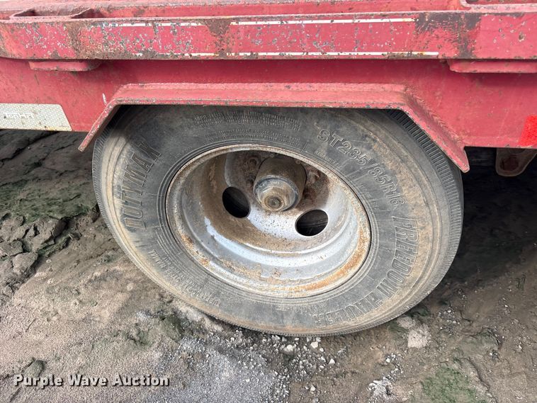 image for item ET2221 2013 Top Hat Industries OTWP25X8.5-25.9A-F equipment trailer