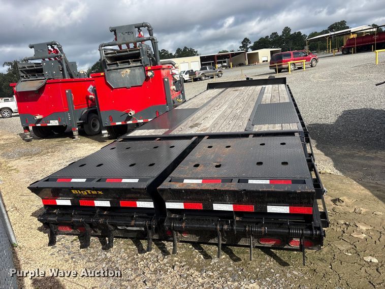 image for item ET2222 2026 Big Tex 22PH-20BK+5MR equipment trailer