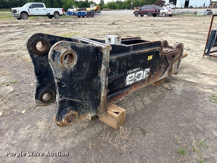 image for item ET2254 2018 JCB HM270T breaker