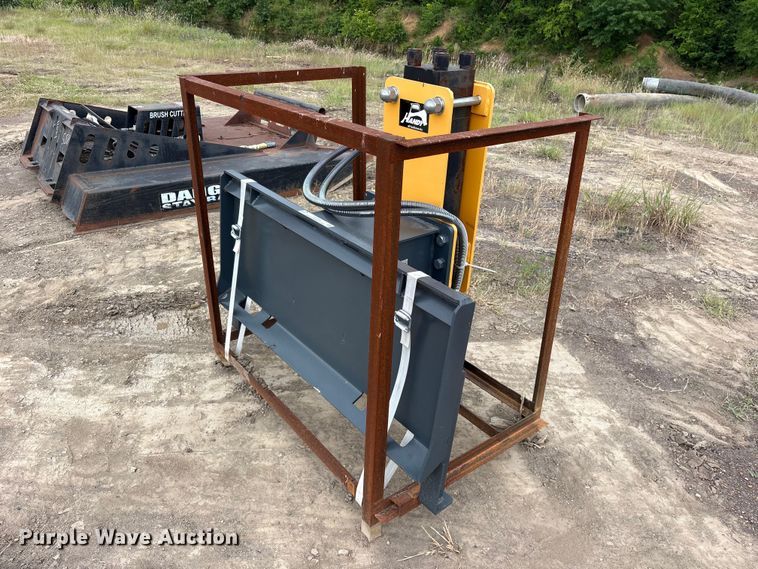 image for item ET2255 2025 Handi HPD680 skid steer post driver
