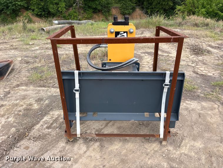 image for item ET2255 2025 Handi HPD680 skid steer post driver