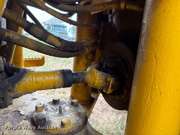 image for item ET6397 1983 Case W18B wheel loader