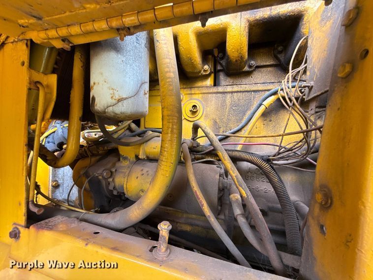 image for item ET6397 1983 Case W18B wheel loader