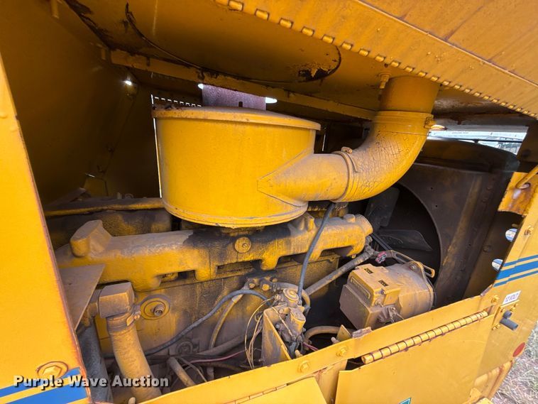 image for item ET6397 1983 Case W18B wheel loader