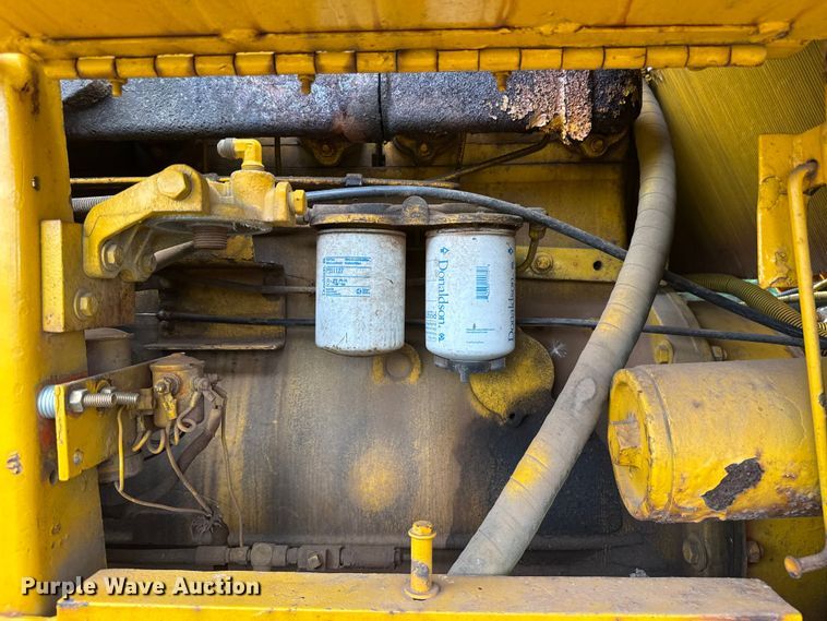 image for item ET6397 1983 Case W18B wheel loader
