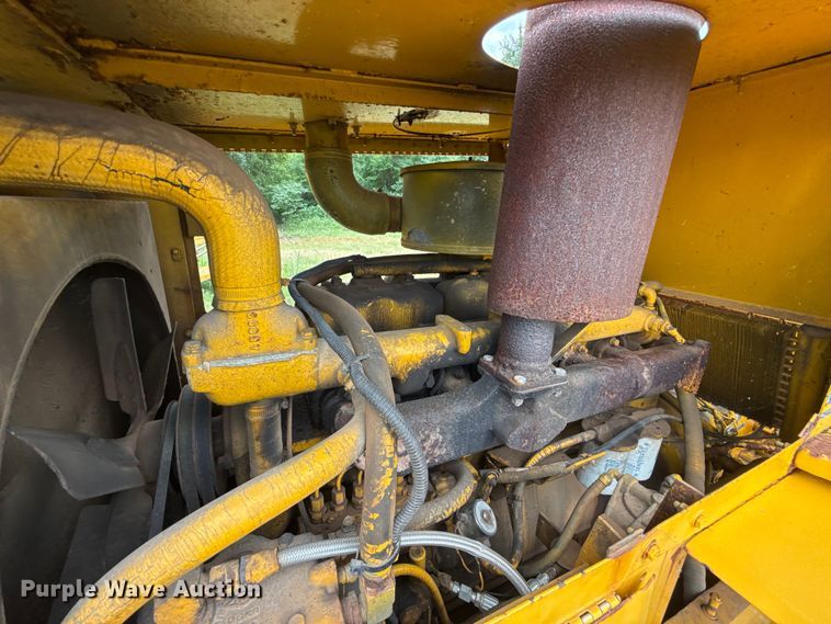 image for item ET6397 1983 Case W18B wheel loader