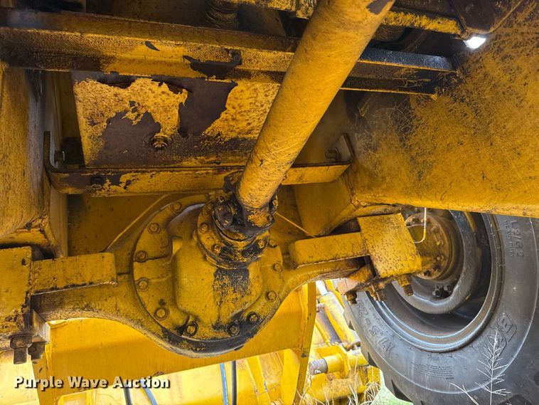 image for item ET6397 1983 Case W18B wheel loader