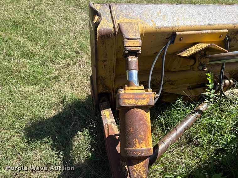image for item ET6404 Caterpillar D6D dozer