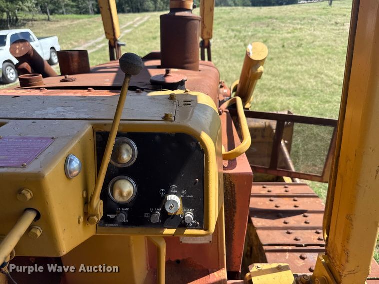 image for item ET6404 Caterpillar D6D dozer