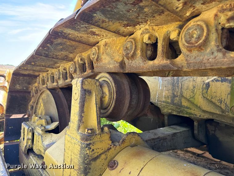 image for item ET6404 Caterpillar D6D dozer