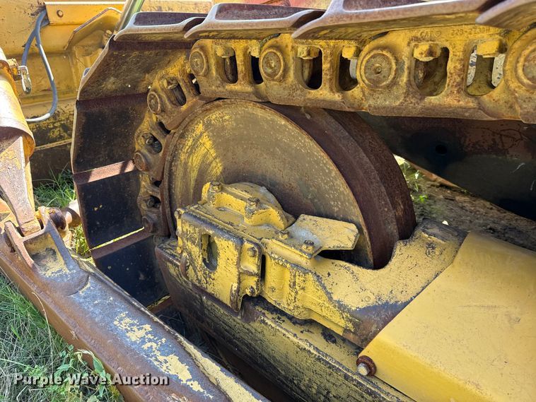 image for item ET6404 Caterpillar D6D dozer