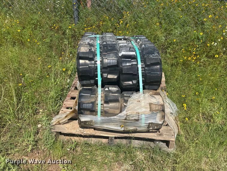 image for item ET6433 ITR mini excavator tracks