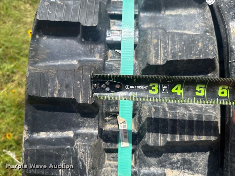 image for item ET6433 ITR mini excavator tracks