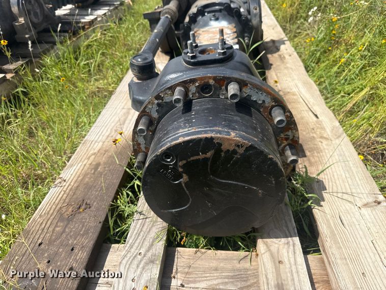 image for item ET6434 (2) Spicer 223/159 axles
