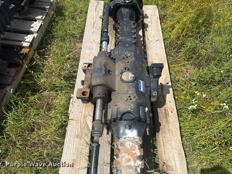 image for item ET6434 (2) Spicer 223/159 axles