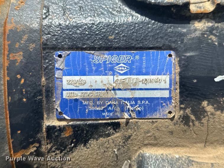 image for item ET6434 (2) Spicer 223/159 axles