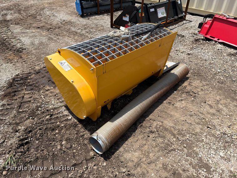 image for item ET6442 2023 LandHonor DCM-11-250G skid steer concrete mixer