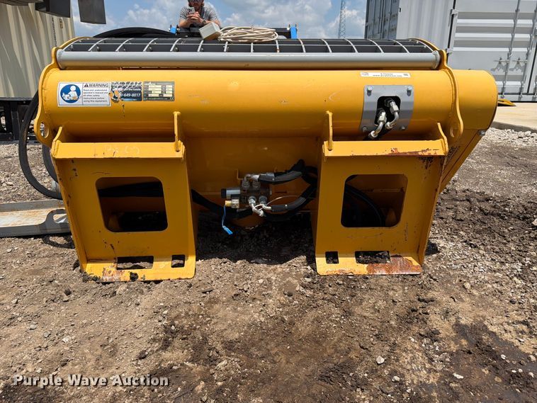 image for item ET6442 2023 LandHonor DCM-11-250G skid steer concrete mixer