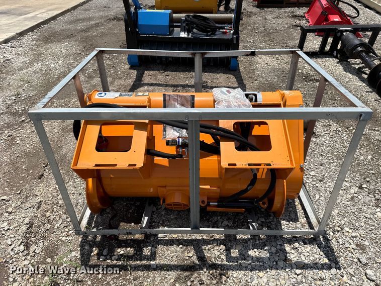 image for item ET6443 2024 Land Honor DCM-11-250G skid steer concrete mixer