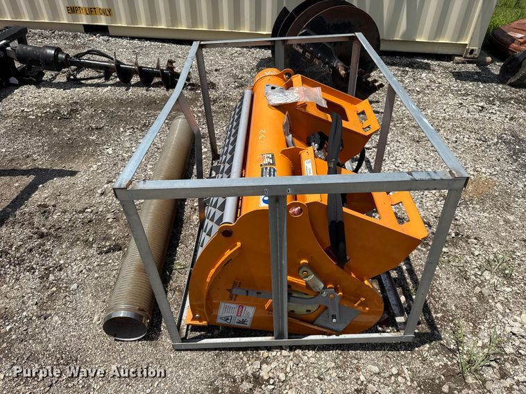 image for item ET6443 2024 Land Honor DCM-11-250G skid steer concrete mixer