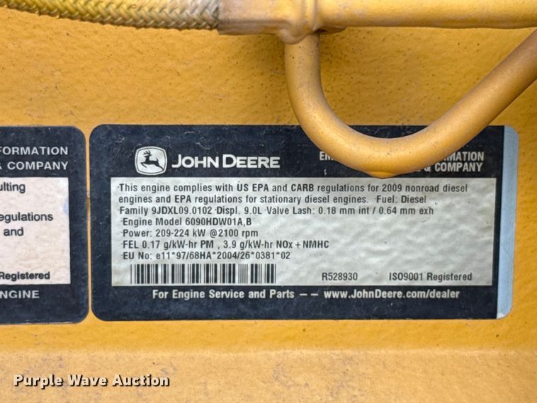 image for item ET6447 2010 John Deere 672G motor grader