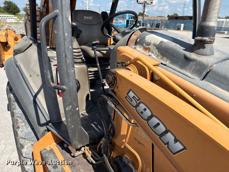 image for item ET6448 2013 Case 580N backhoe