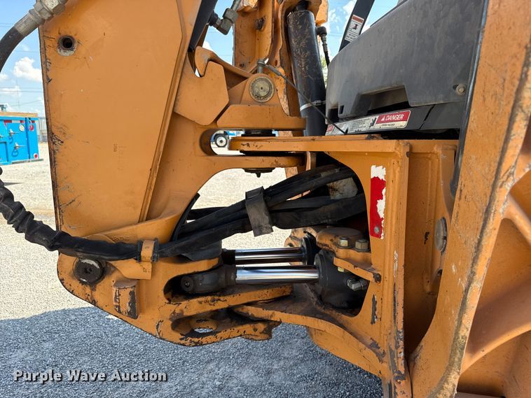 image for item ET6448 2013 Case 580N backhoe
