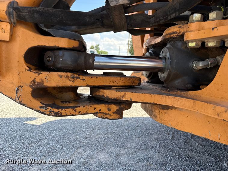 image for item ET6448 2013 Case 580N backhoe