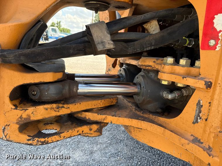 image for item ET6448 2013 Case 580N backhoe